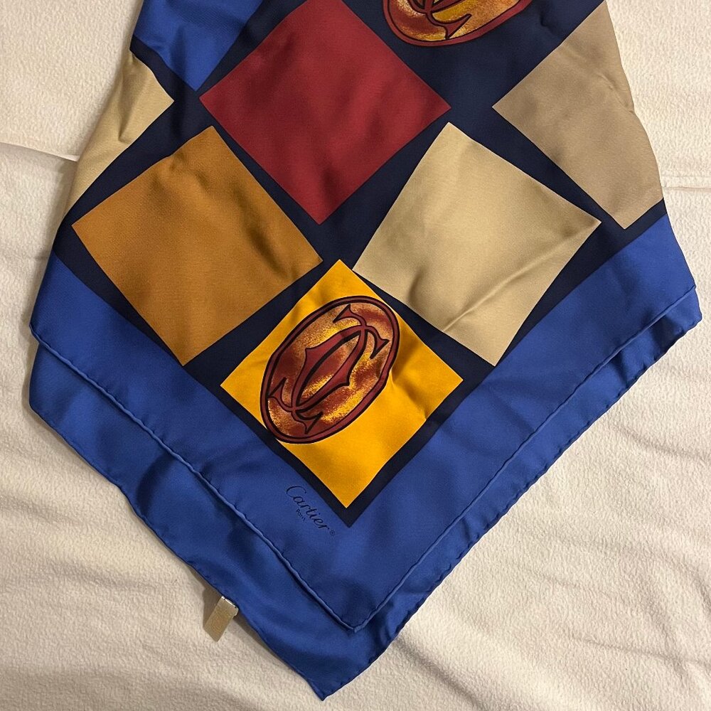 Gorgeous Cartier Silk Scarf